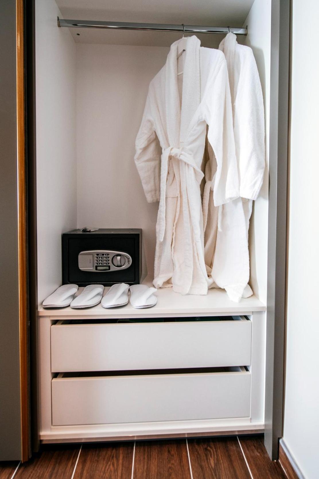 Luxury Rooms Vindemiae ซาดาร์ ห้อง รูปภาพ